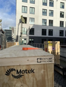 Machinetransport voor Motek Medical