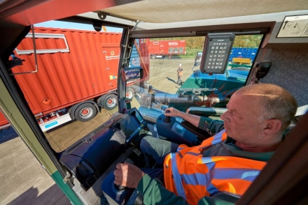 Hijswerkzaamheden voor Bredenoord